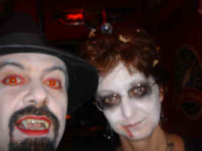 20081031-CigarsAndStripesHalloweenCountMidnight001001