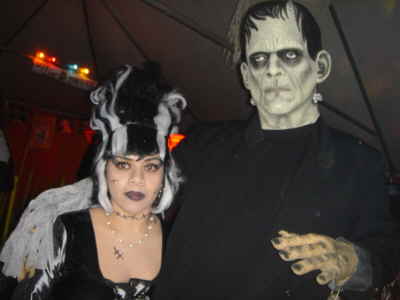 20081031CigarsAndStripesHalloweenCountMidnight001037